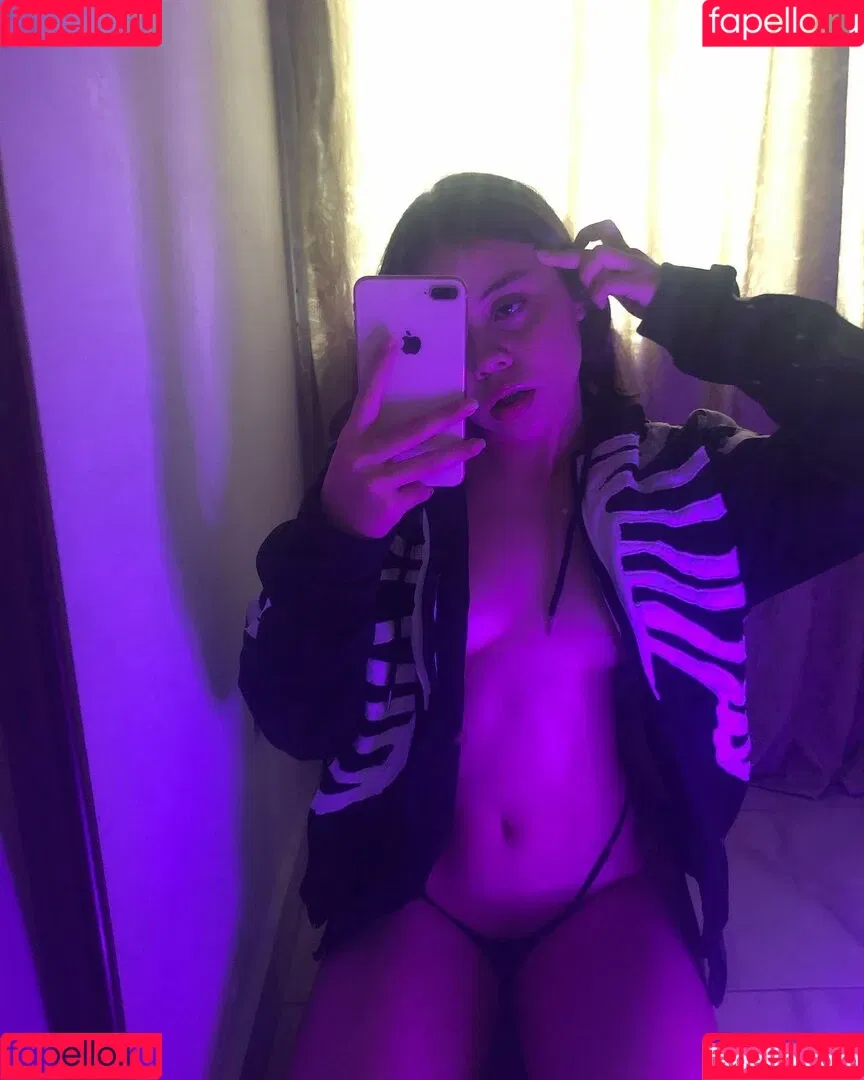 jabamiii Onlyfans Photo Gallery 