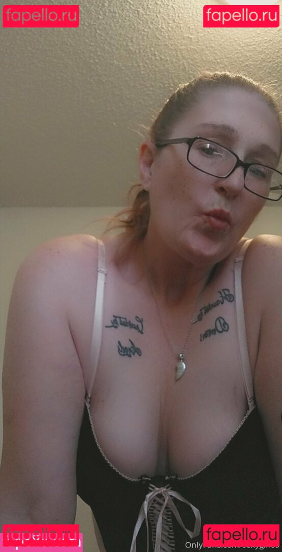 sexygilf69 Nude Onlyfans Photo 15