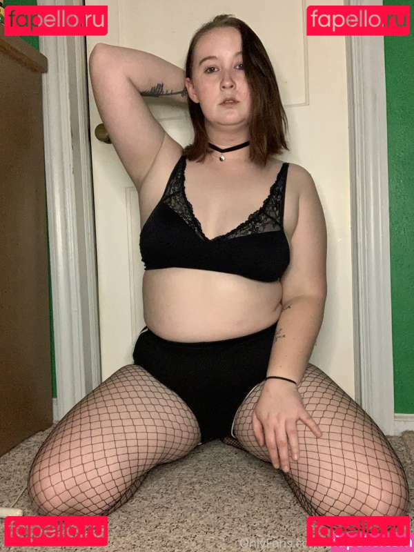 averagewoman Nude Onlyfans Photo 34