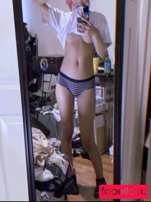 Eveable Nude Onlyfans Photo 221