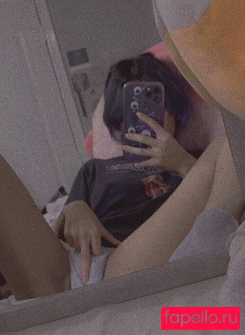 Eveable Nude Onlyfans Photo 24
