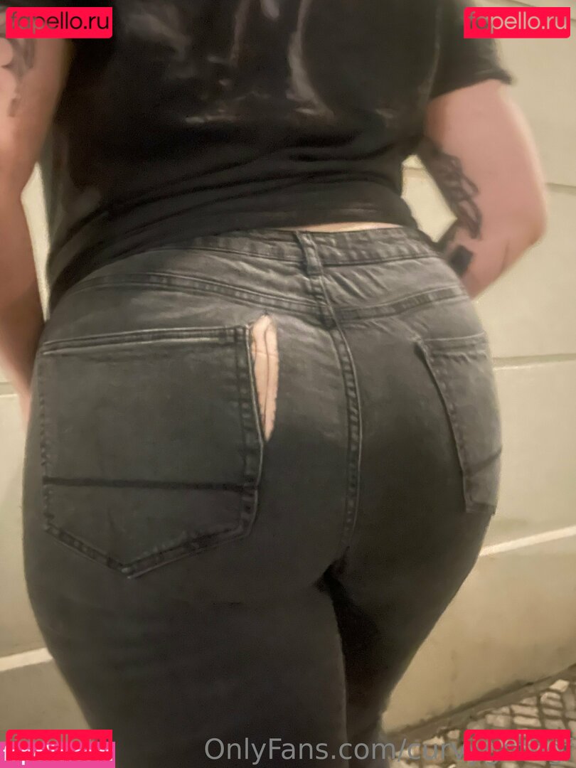 curvygothgf Nude Onlyfans Photo 7