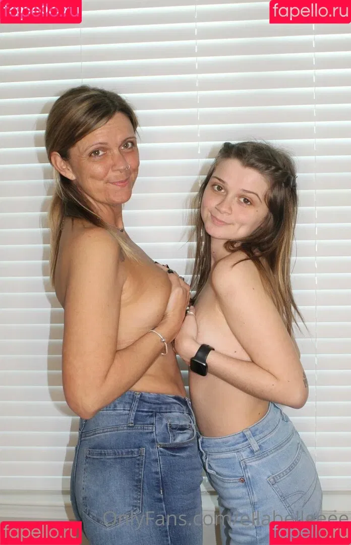 Daughter_Mother Onlyfans Photo Gallery 