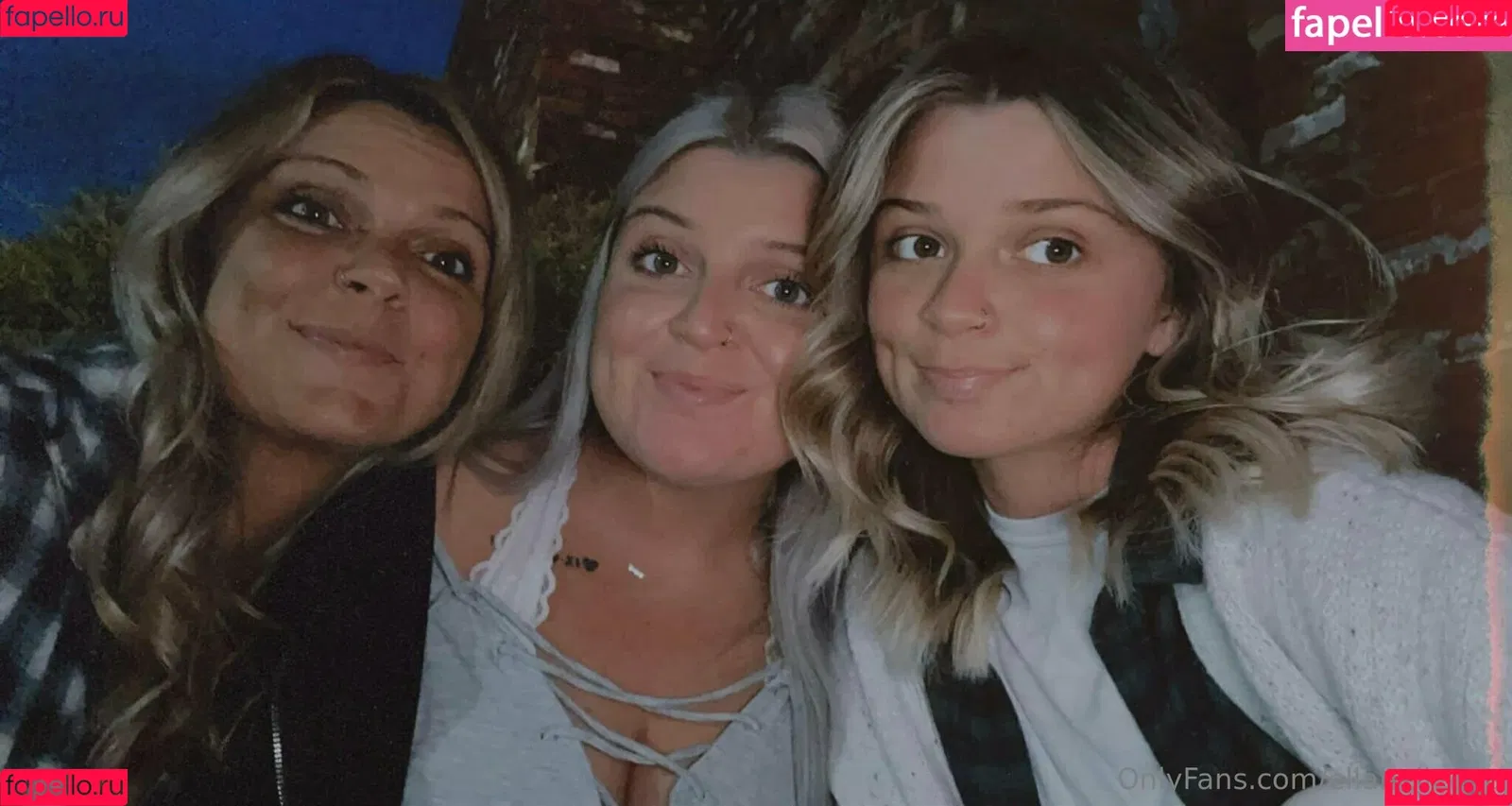 Daughter_Mother Onlyfans Photo Gallery 