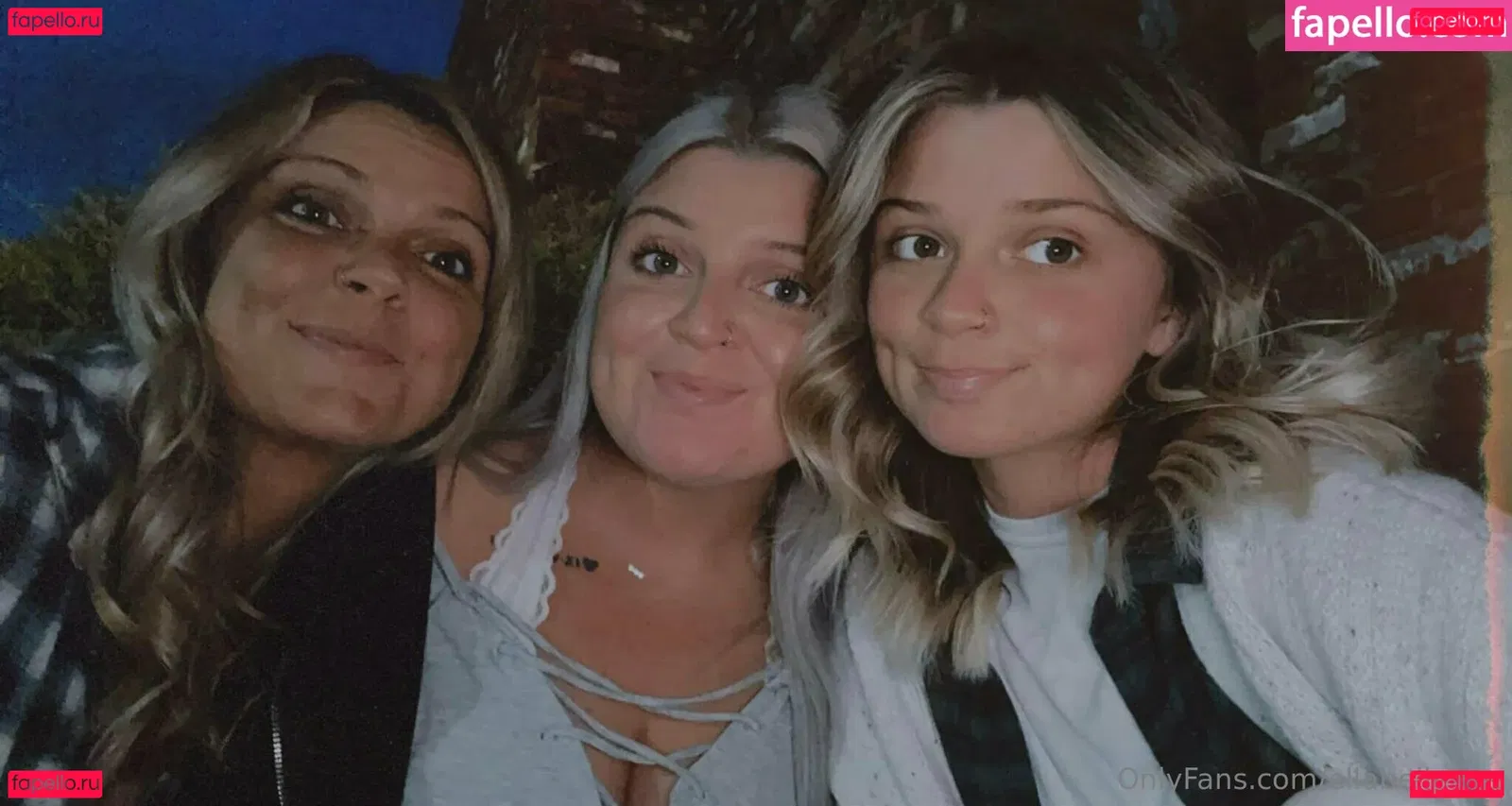 Daughter_Mother Onlyfans Photo Gallery 