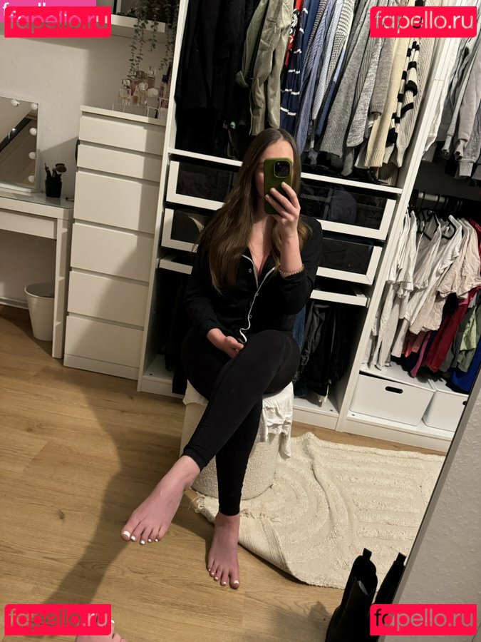 leni.princess Nude Onlyfans Photo 37