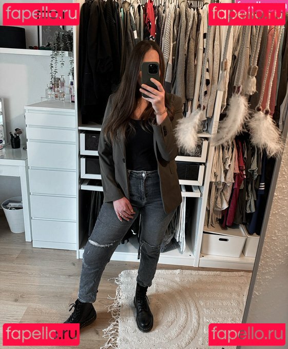 leni.princess Nude Onlyfans Photo 14