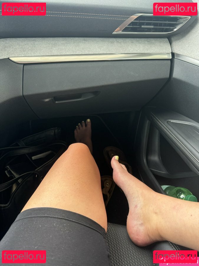 leni.princess Nude Onlyfans Photo 10