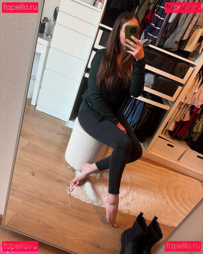 leni.princess Nude Onlyfans Photo 5