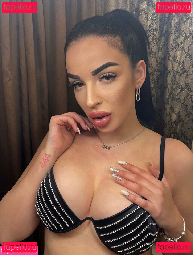 nikolsi Nude Onlyfans Photo 42