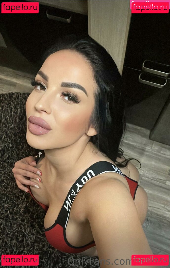 nikolsi Nude Onlyfans Photo 36