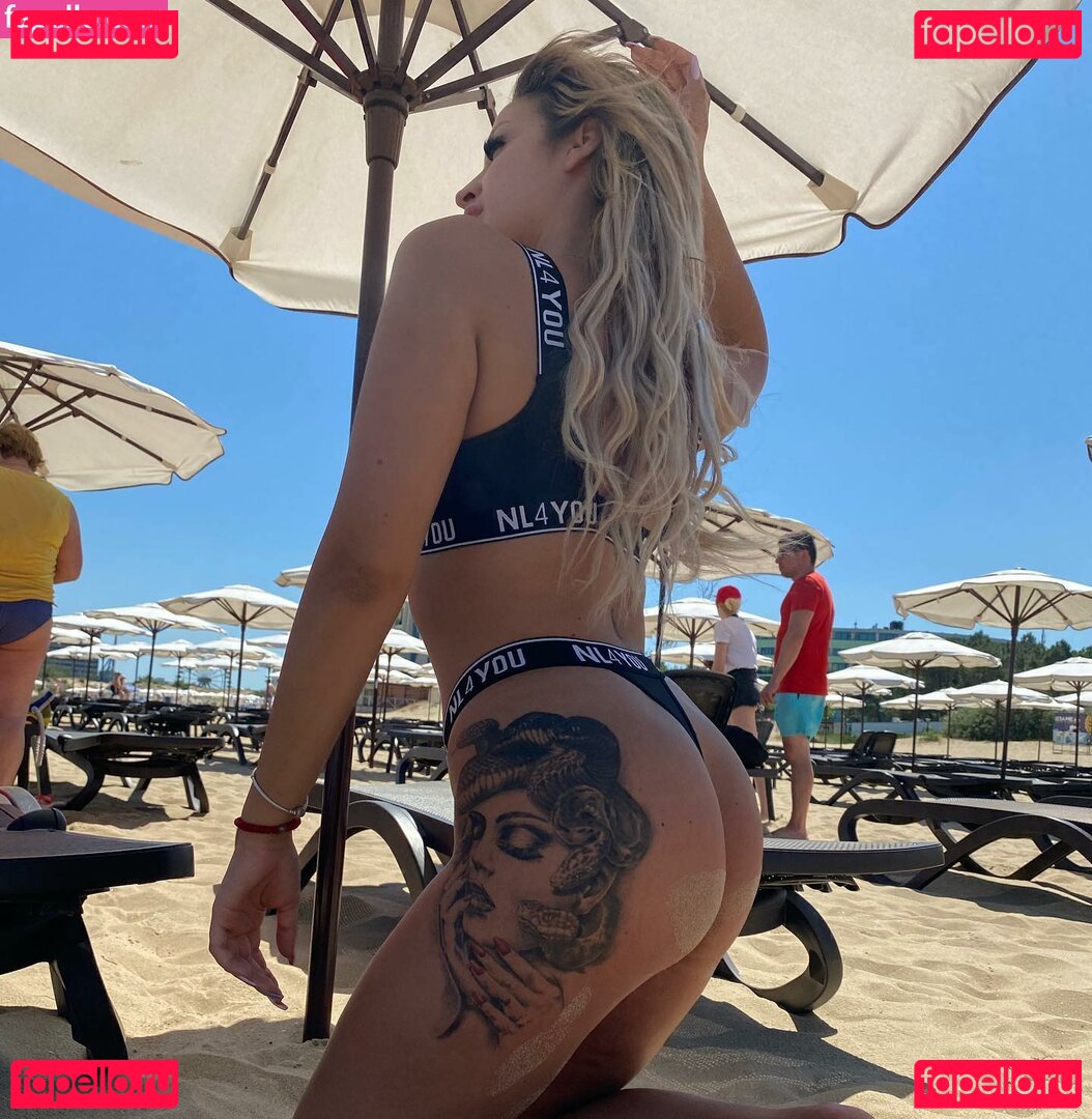 nikolsi Nude Onlyfans Photo 7