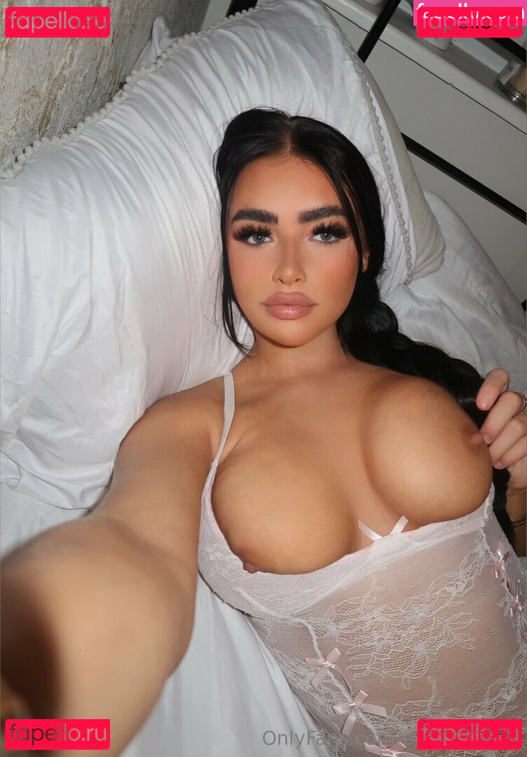 evierosewell Nude Onlyfans Photo 13