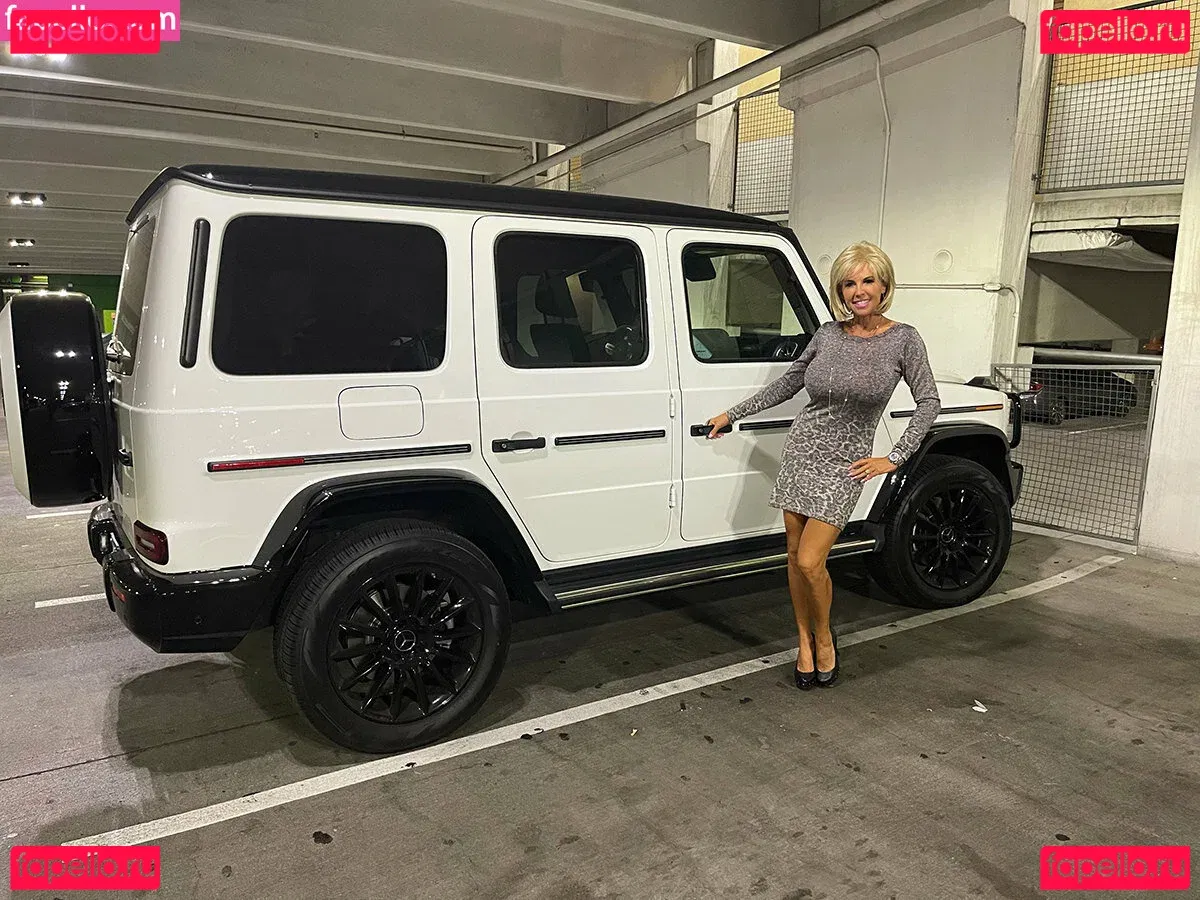 wifeysworld Onlyfans Photo Gallery 