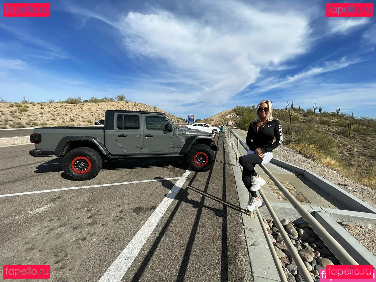 wifeysworld Onlyfans Photo Gallery 