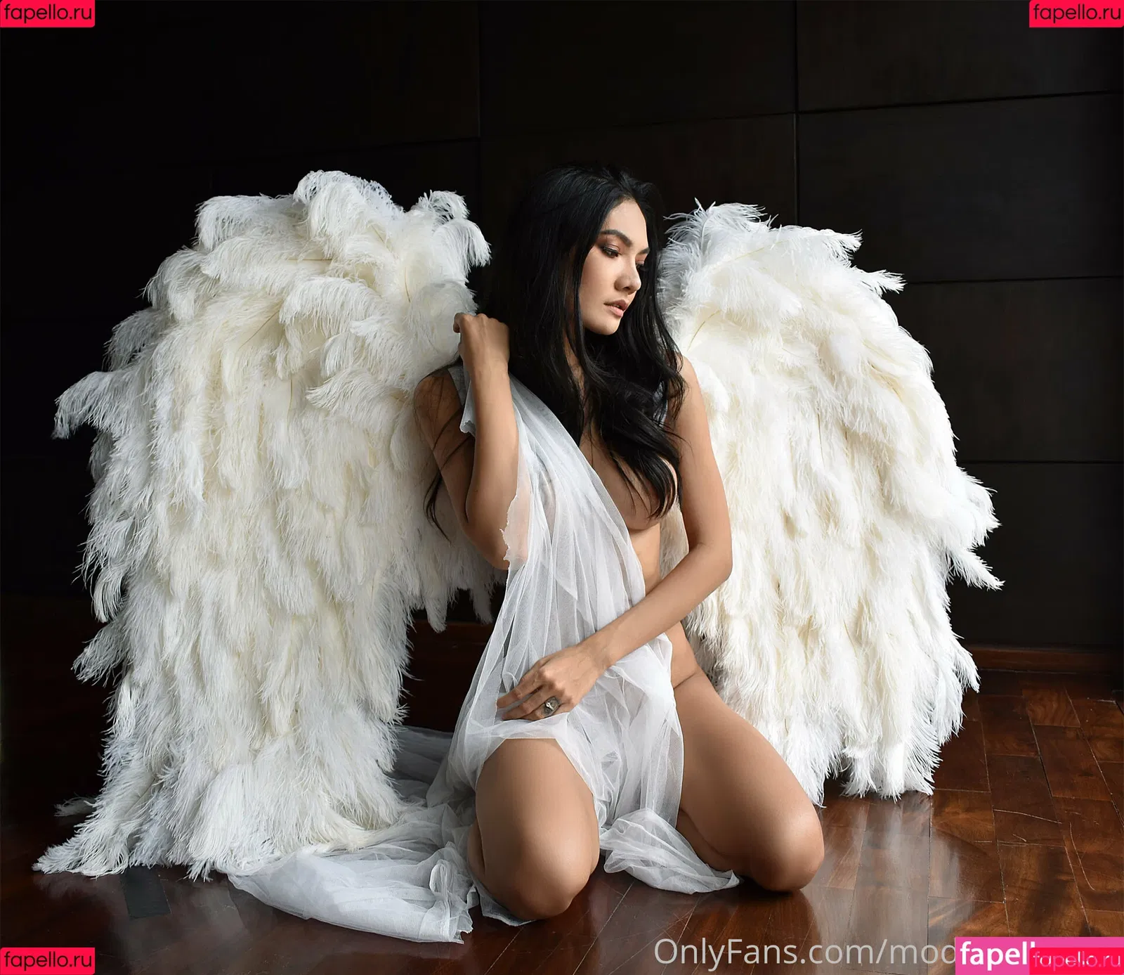 Ploytigerstam Onlyfans Photo Gallery 