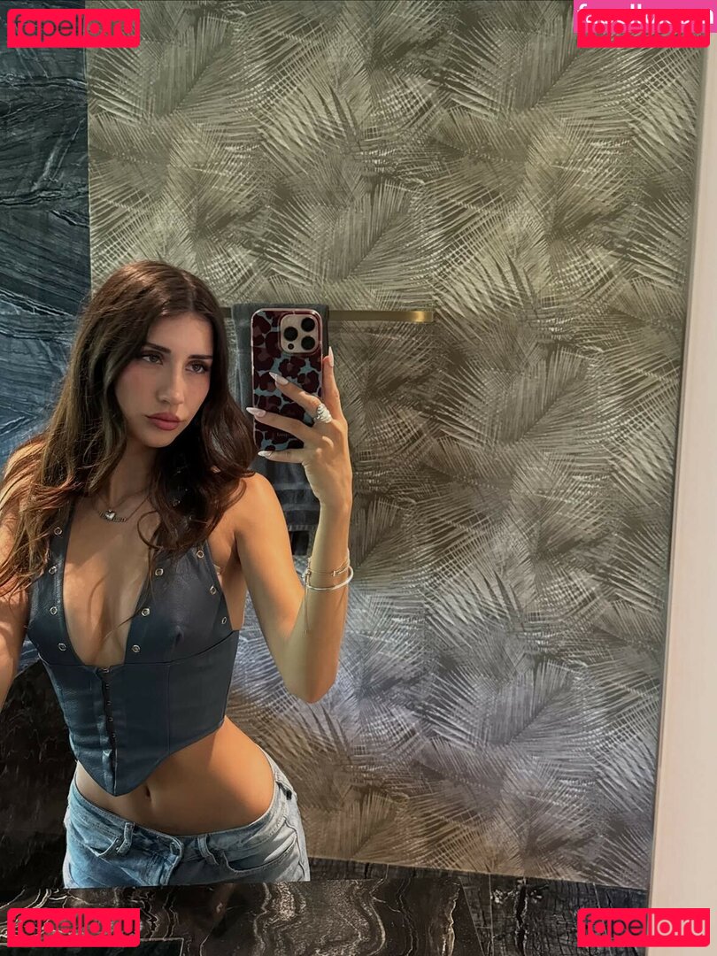 gizelledlt Nude Onlyfans Photo 4