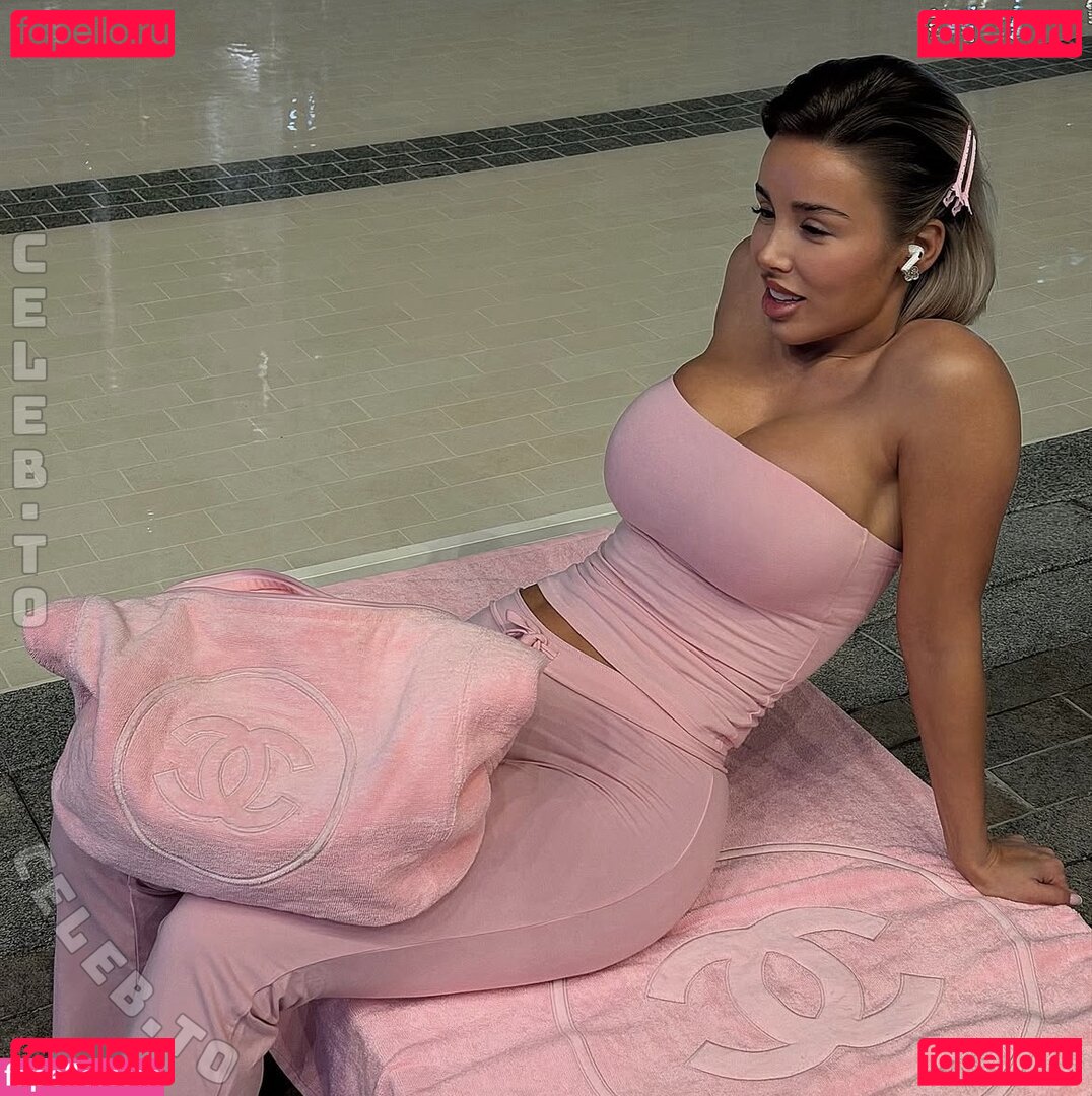 Violetta Bert Nude Onlyfans Photo 12