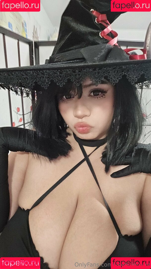 Yeonniebaby Onlyfans Photo Gallery 