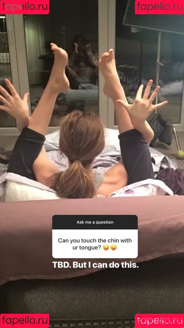 Zoey Deutch Onlyfans Photo Gallery 