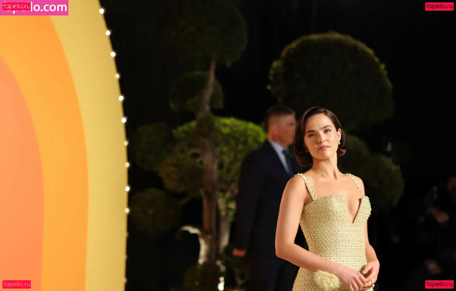 Zoey Deutch Onlyfans Photo Gallery 