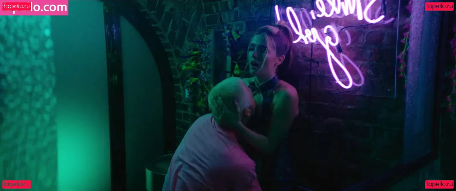 Zoey Deutch Onlyfans Photo Gallery 