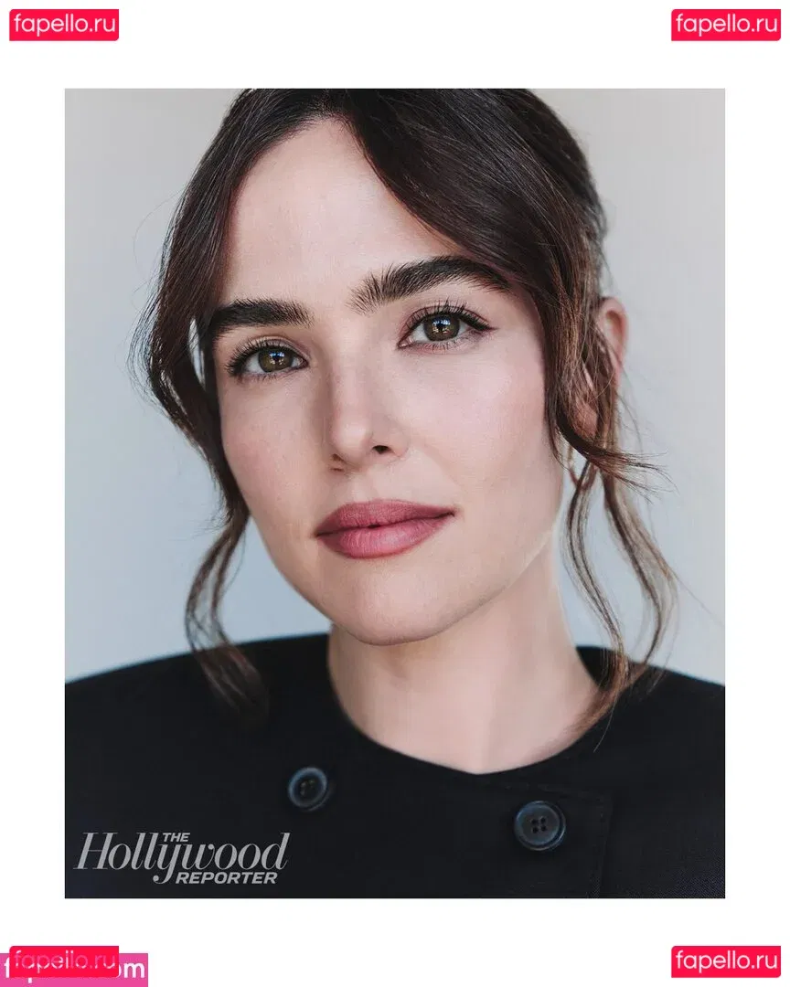 Zoey Deutch Onlyfans Photo Gallery 