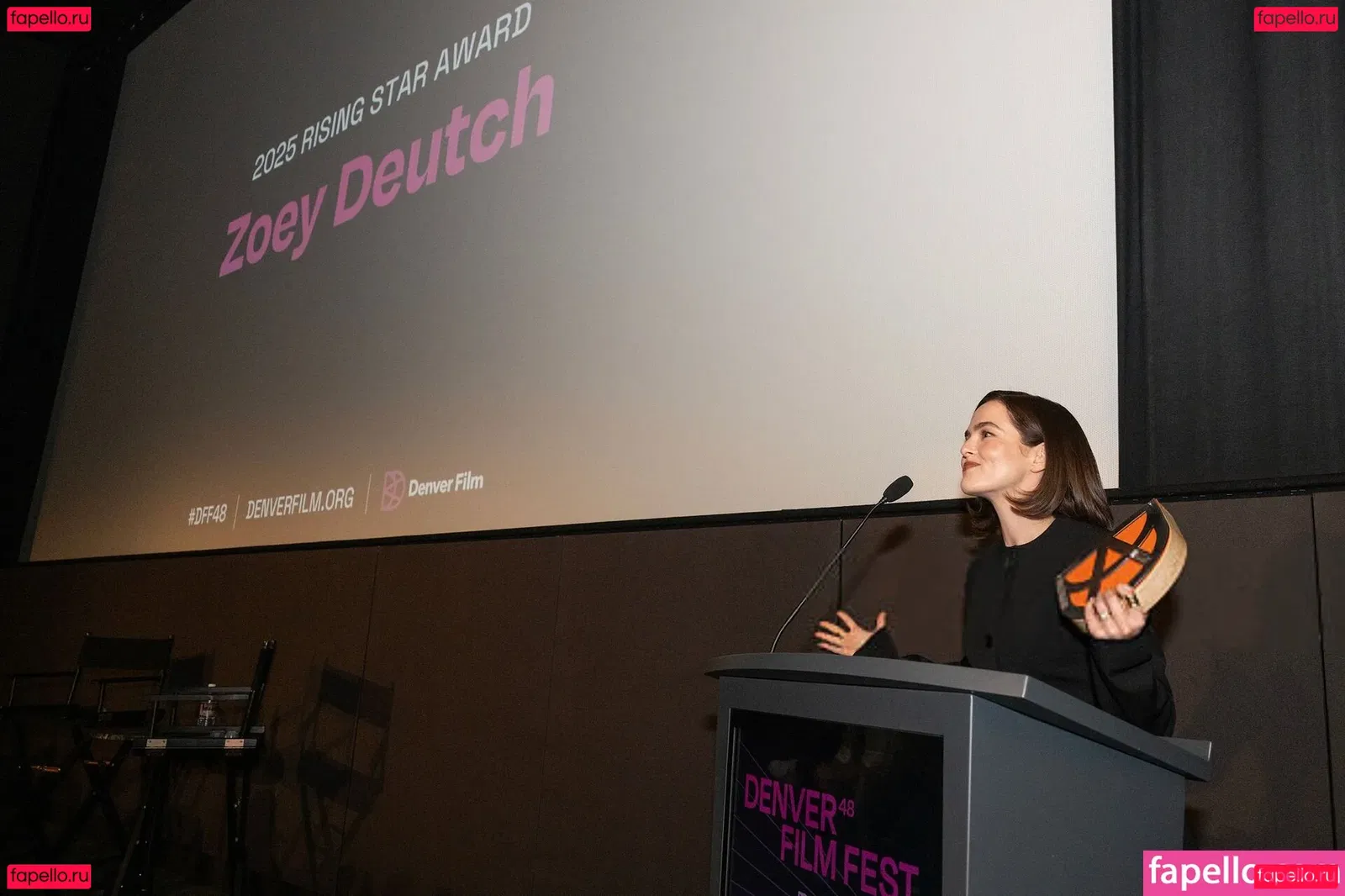 Zoey Deutch Onlyfans Photo Gallery 