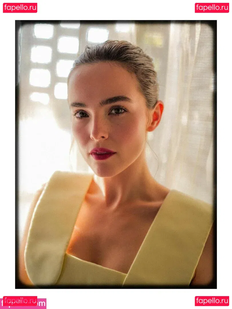 Zoey Deutch Onlyfans Photo Gallery 