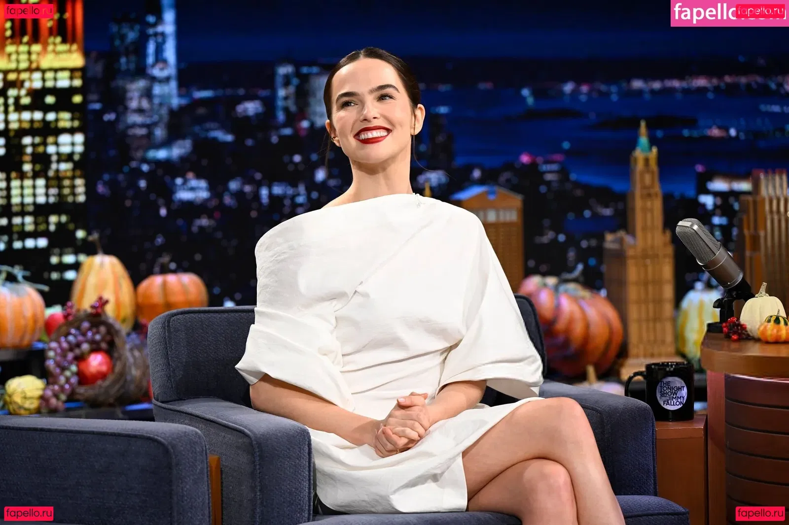 Zoey Deutch Onlyfans Photo Gallery 