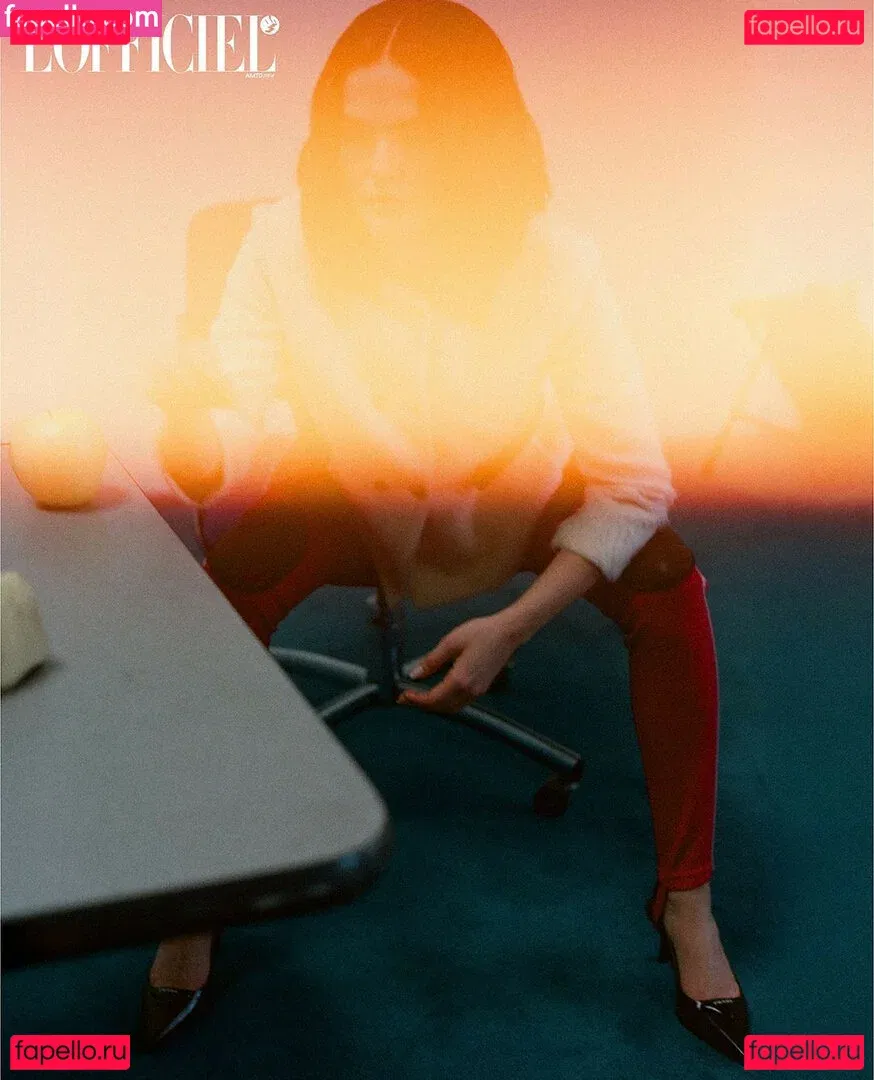 Zoey Deutch Onlyfans Photo Gallery 