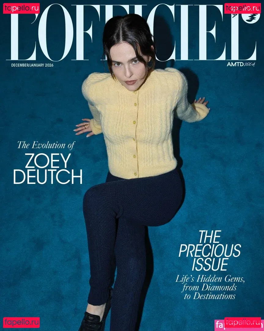 Zoey Deutch Onlyfans Photo Gallery 