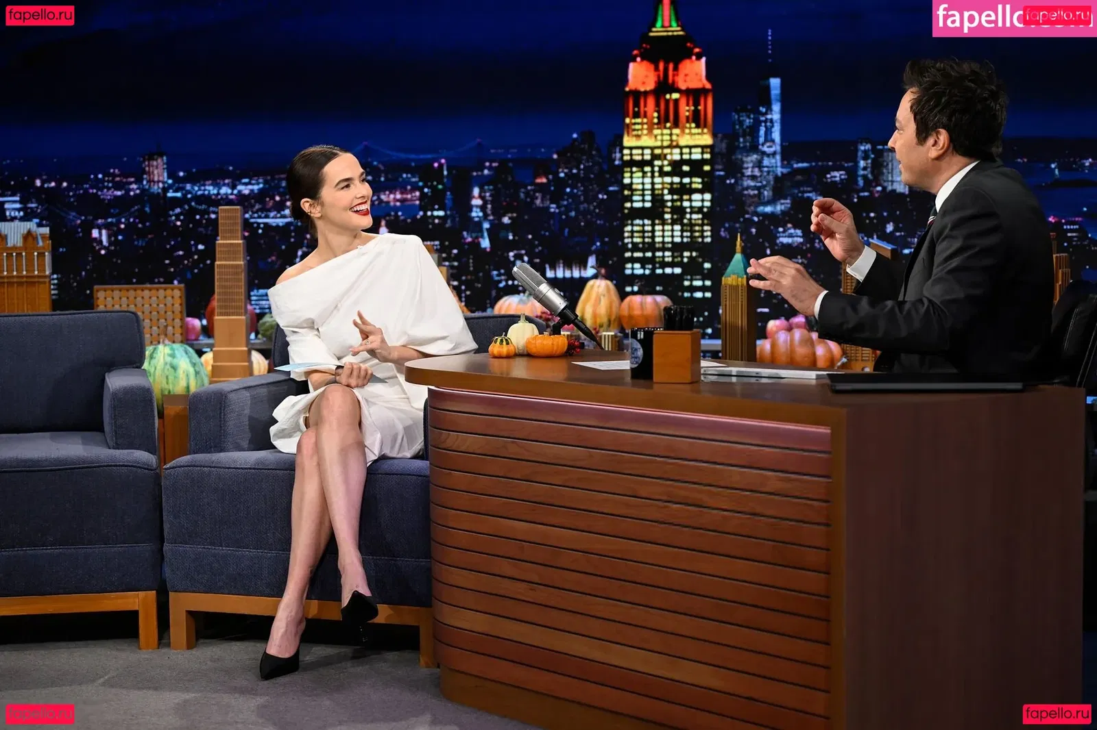 Zoey Deutch Onlyfans Photo Gallery 