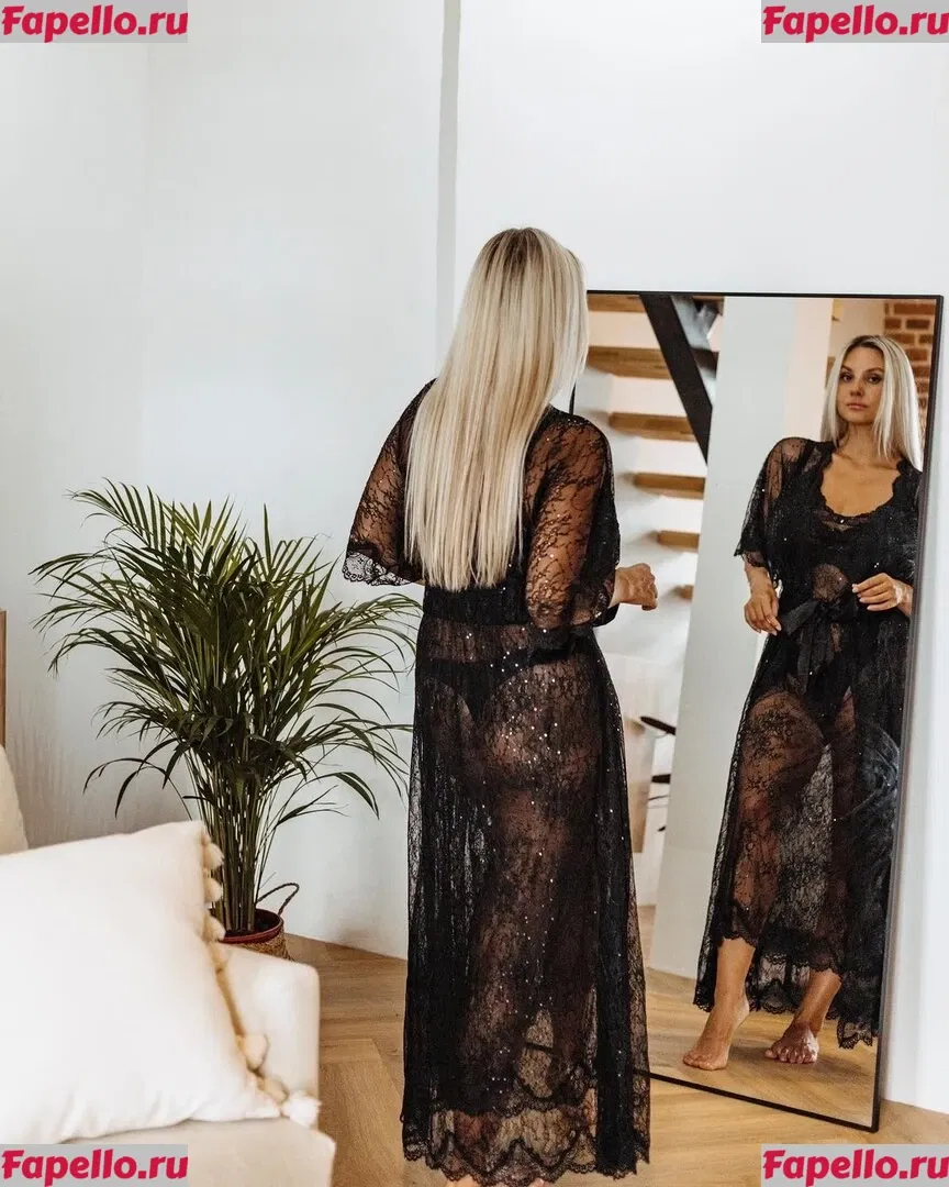 Lady Gorbunova Onlyfans Photo Gallery 