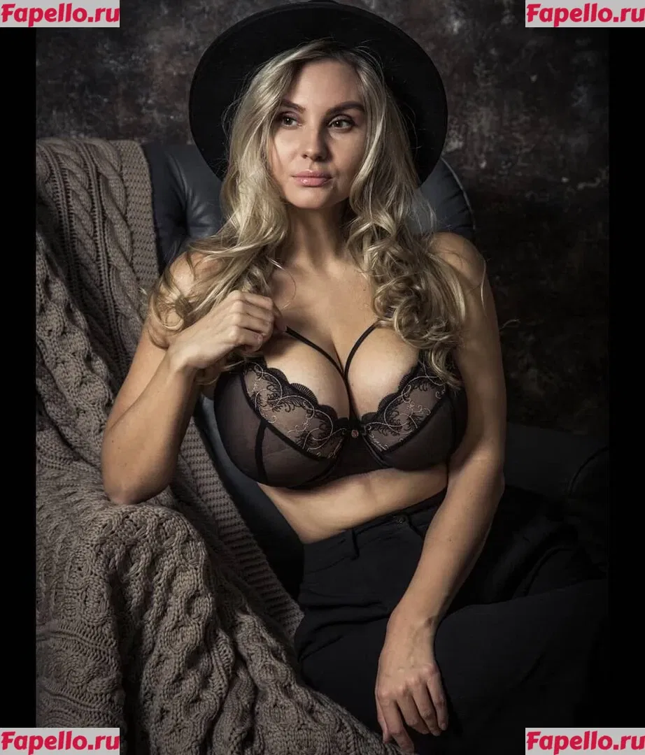 Lady Gorbunova Onlyfans Photo Gallery 