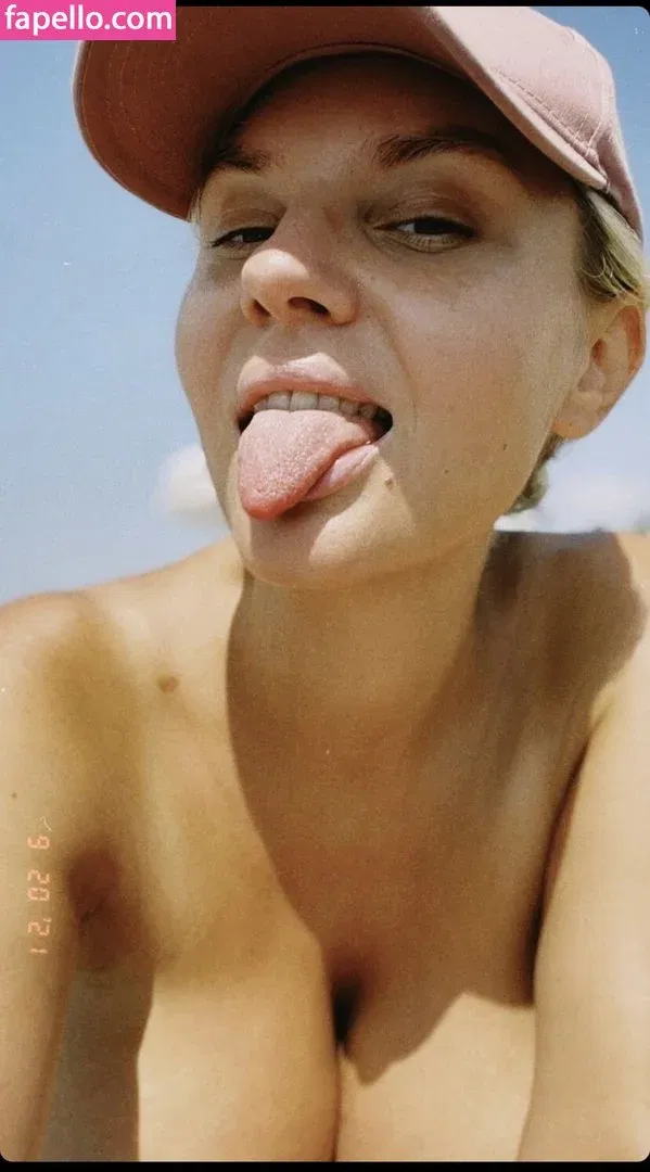 Lady Gorbunova Onlyfans Photo Gallery 