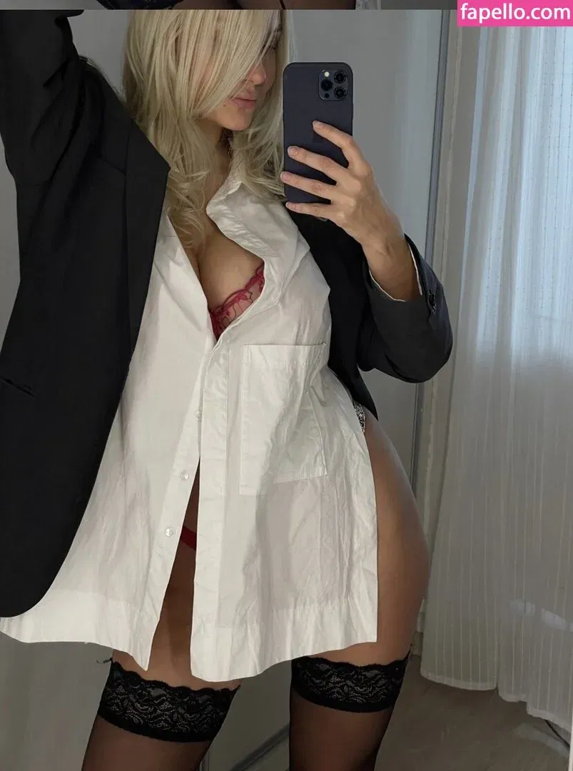 Lady Gorbunova Onlyfans Photo Gallery 