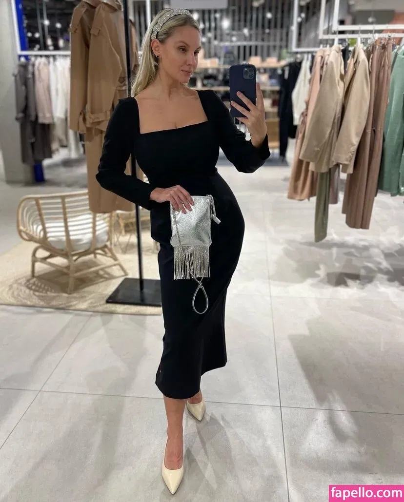 Lady Gorbunova Onlyfans Photo Gallery 