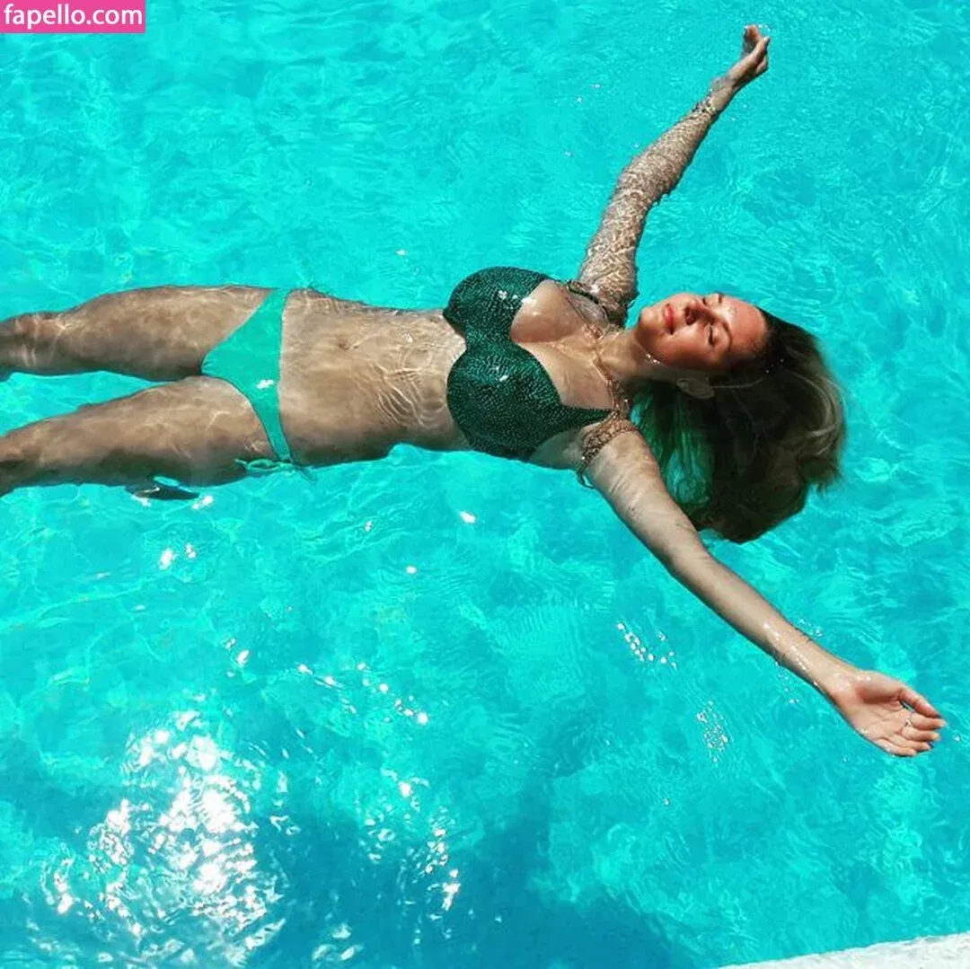 Lady Gorbunova Onlyfans Photo Gallery 