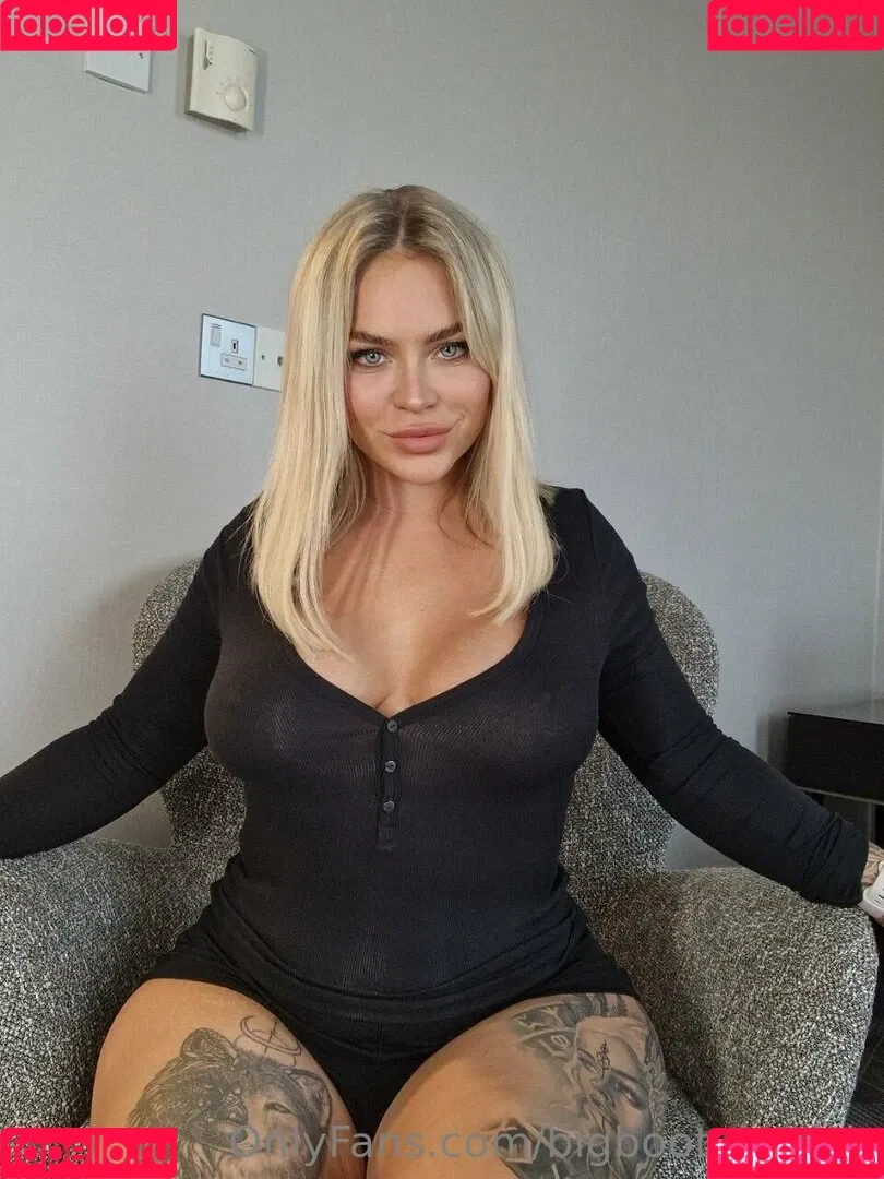 bigbootybritish Onlyfans Photo Gallery 