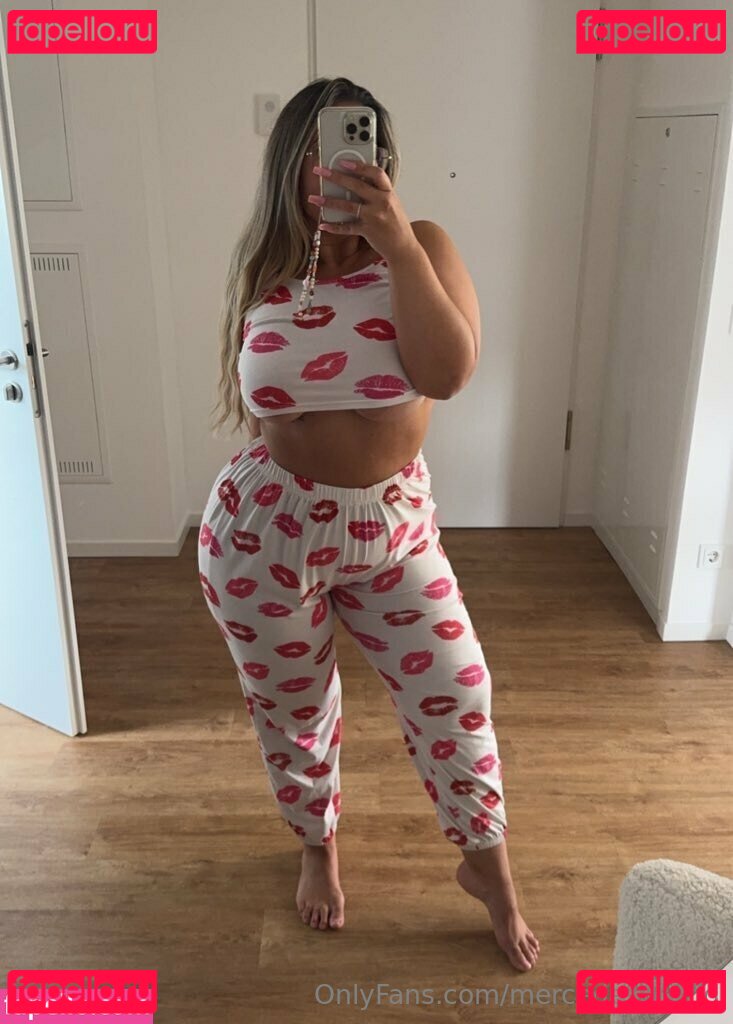 mercedes.world Nude Onlyfans Photo 18