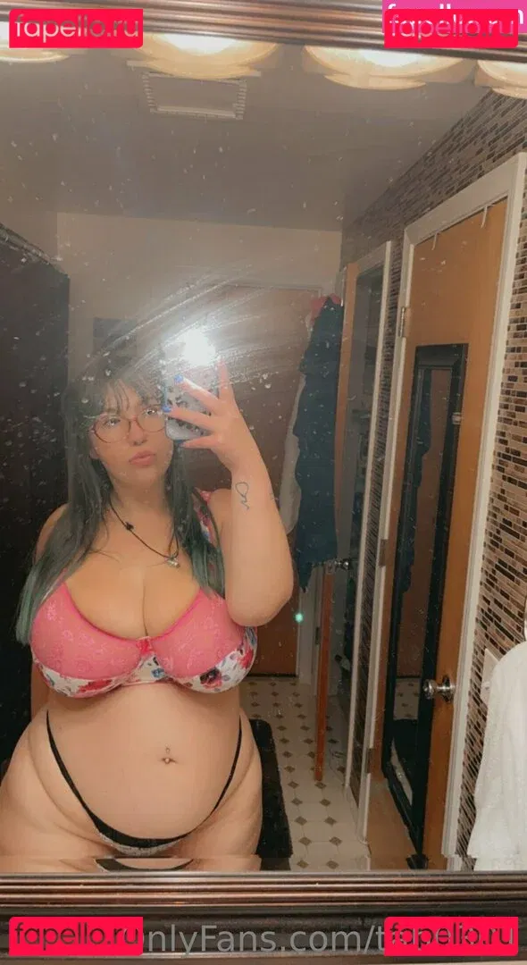 tab0301 Onlyfans Photo Gallery 