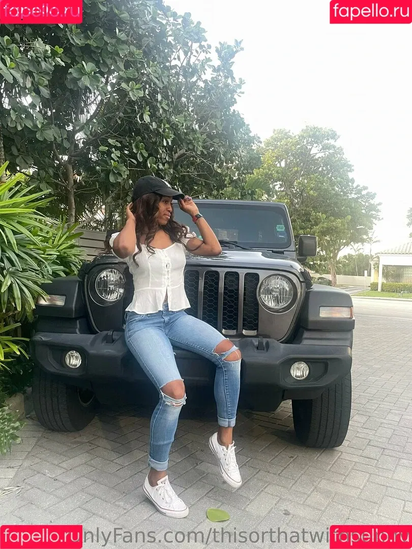 thisorthatwithsunny Onlyfans Photo Gallery 