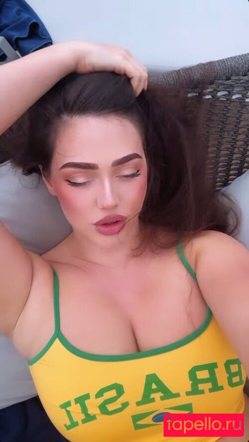 elizavetabom Nude Onlyfans Photo 9