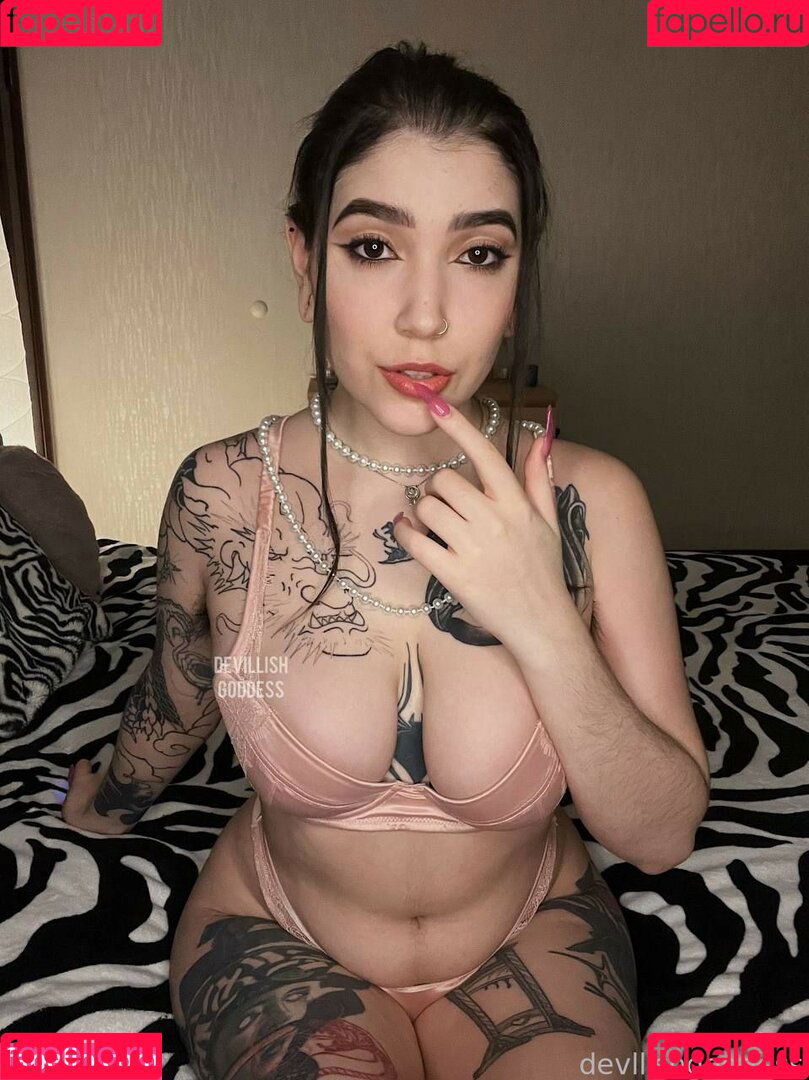 Devilish Goddess Onlyfans Photo Gallery 