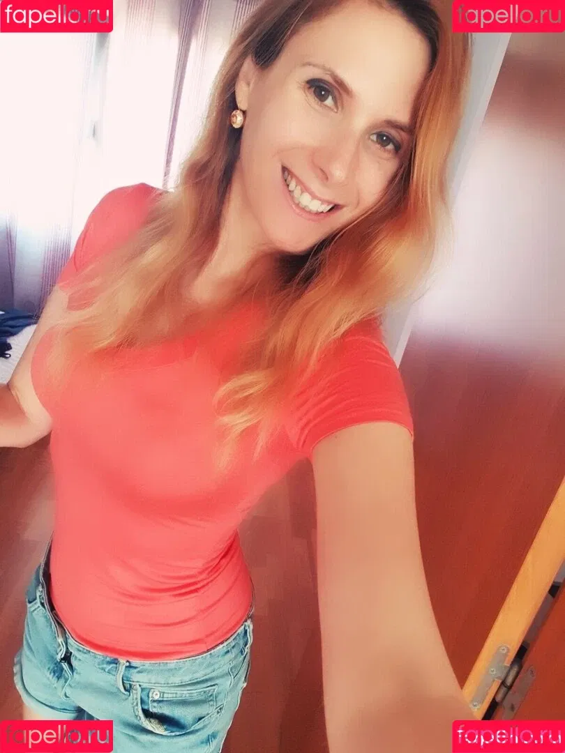 ellyedelweiss Onlyfans Photo Gallery 
