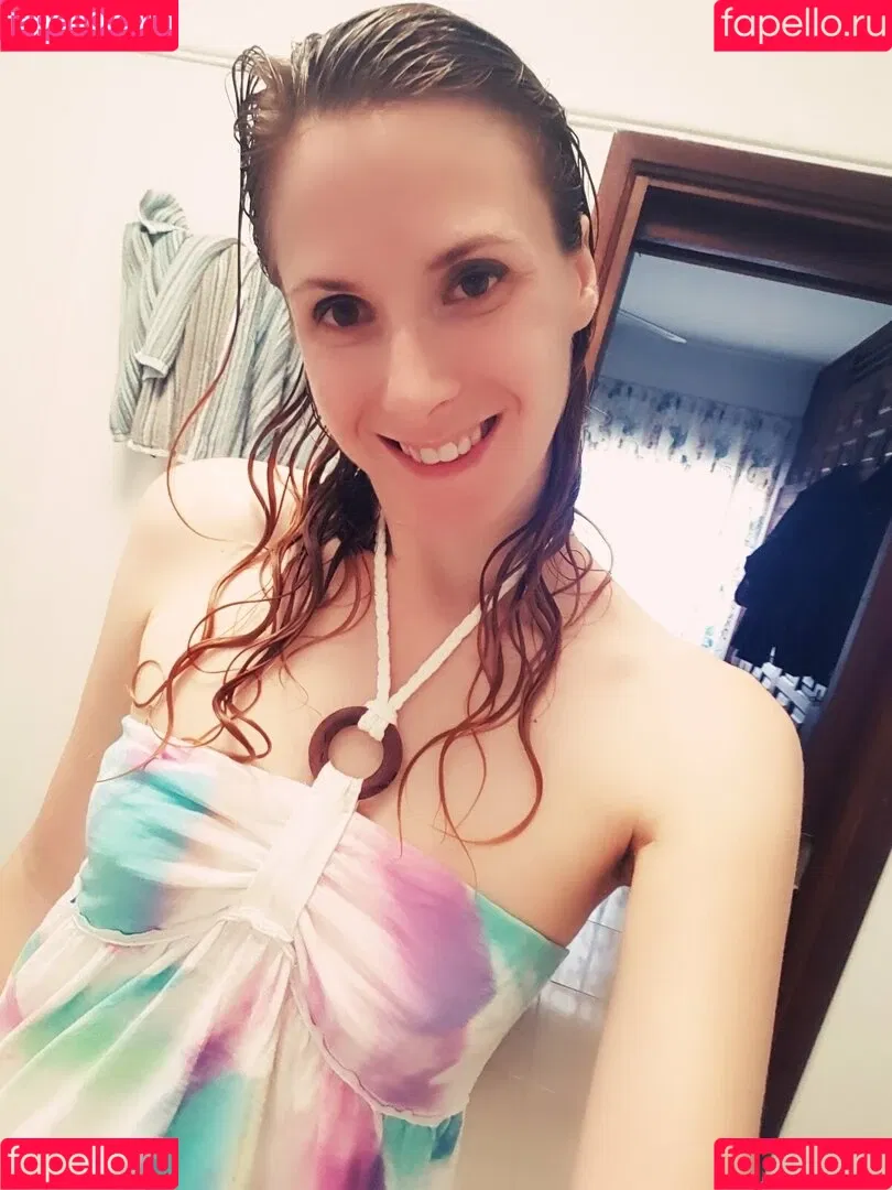 ellyedelweiss Onlyfans Photo Gallery 