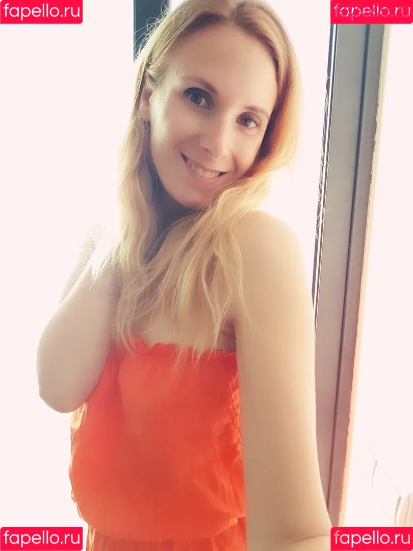 ellyedelweiss Onlyfans Photo Gallery 