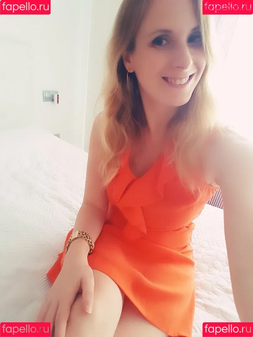 ellyedelweiss Onlyfans Photo Gallery 