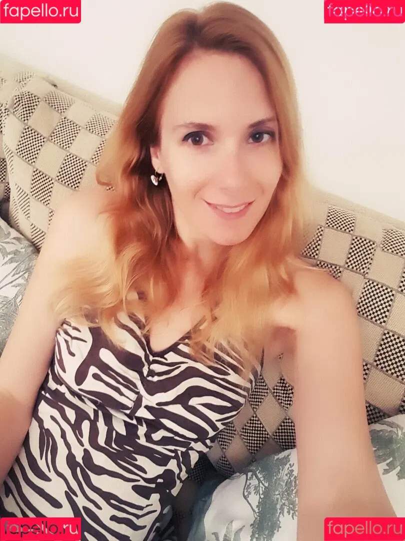 ellyedelweiss Onlyfans Photo Gallery 